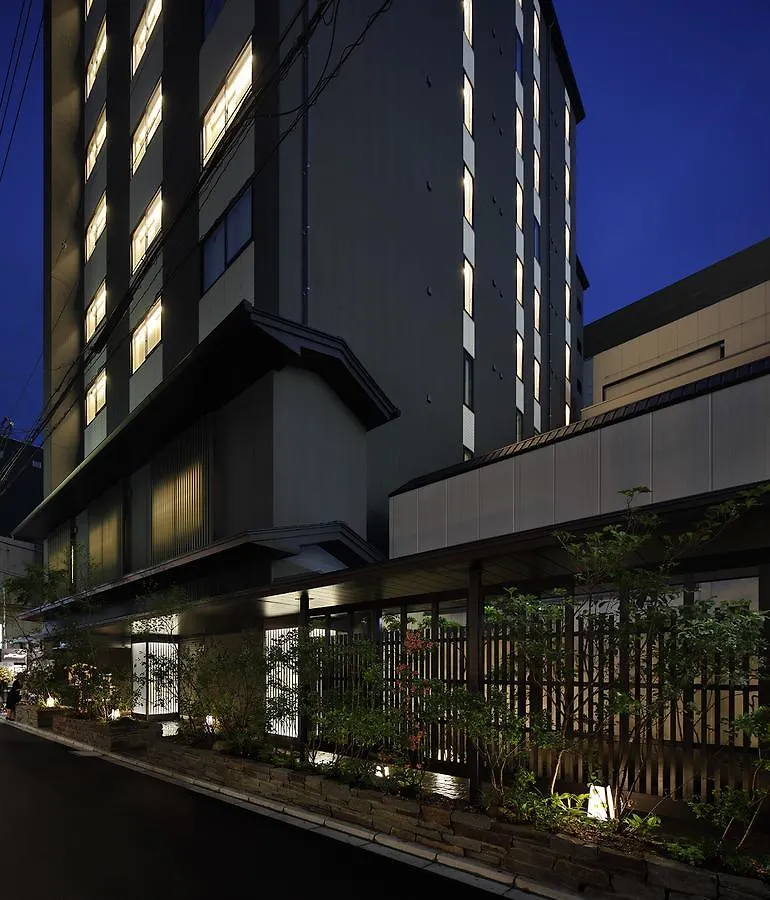 ホテルリソル京都 河原町三条 3*, 京都市