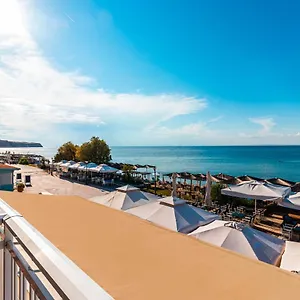 Aegean Blue Seaview Aparthotel Agía Triás